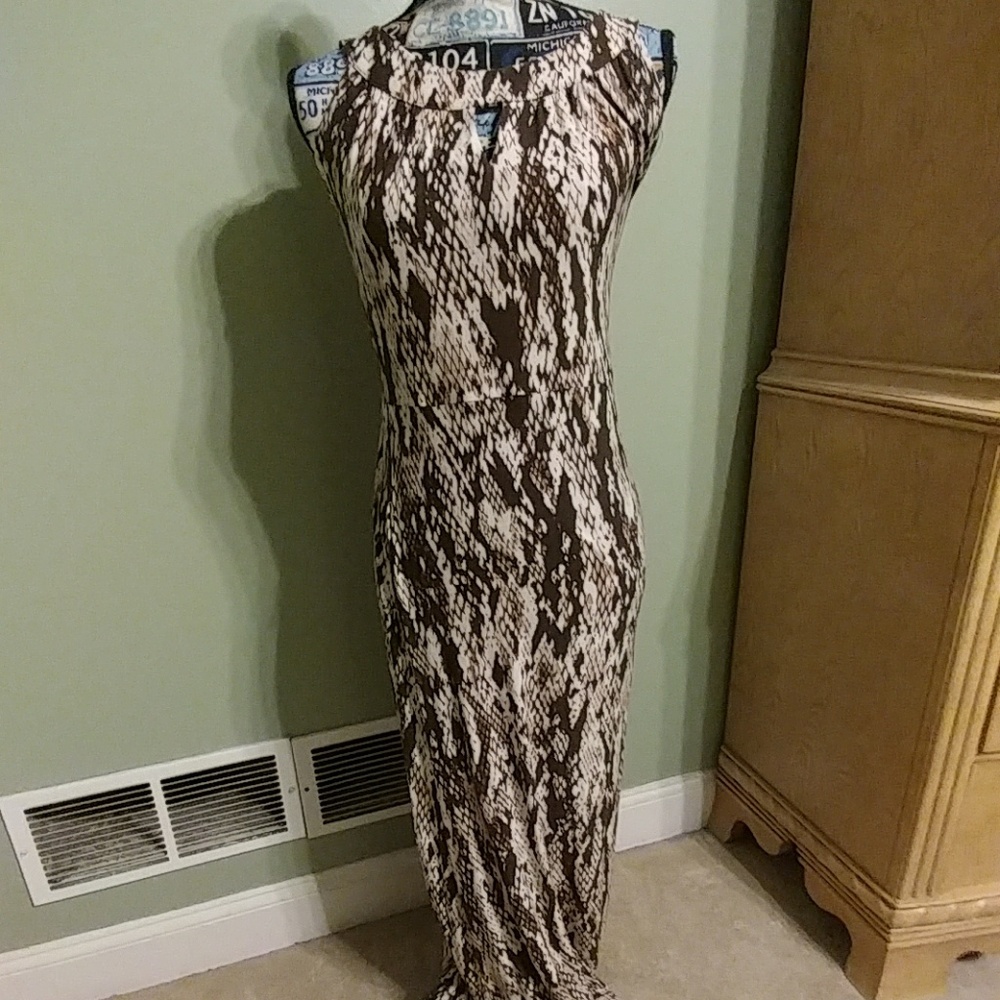 Maxi dress
